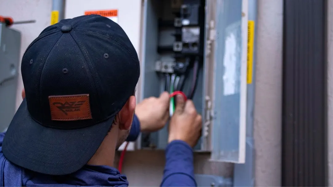 Orlando Air Conditioning technician installing a high-efficiency furnace